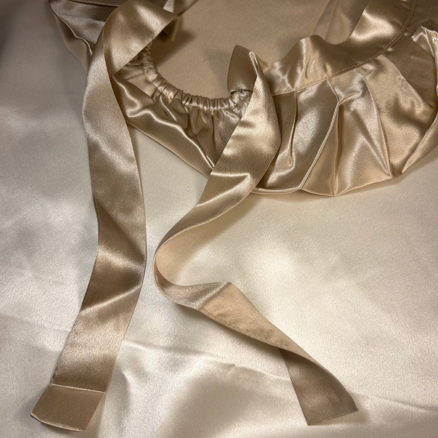 Treasure Silk Bonnet