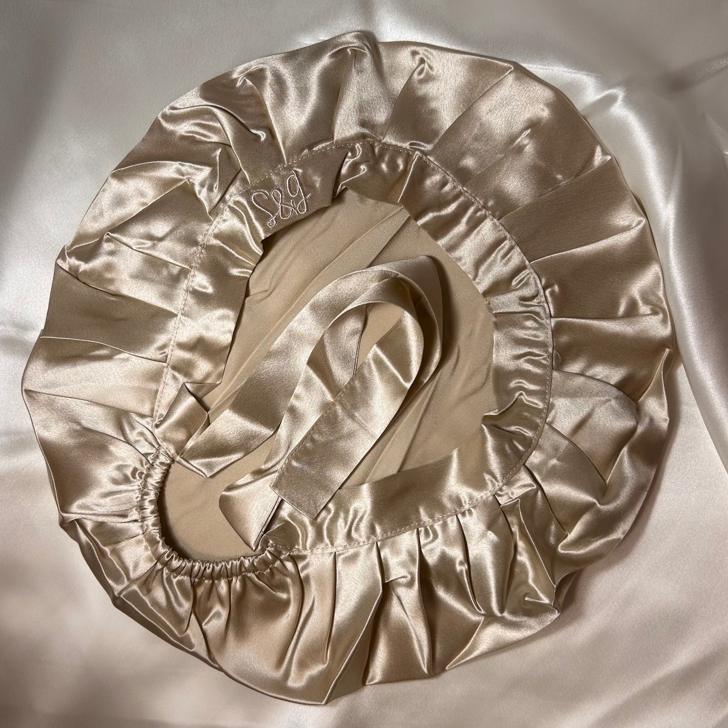Treasure Silk Bonnet